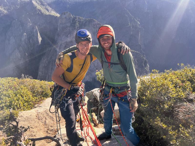 Dobytie Yosemitských velikánov: Výstup na Nose a Zodiac na El Capitana